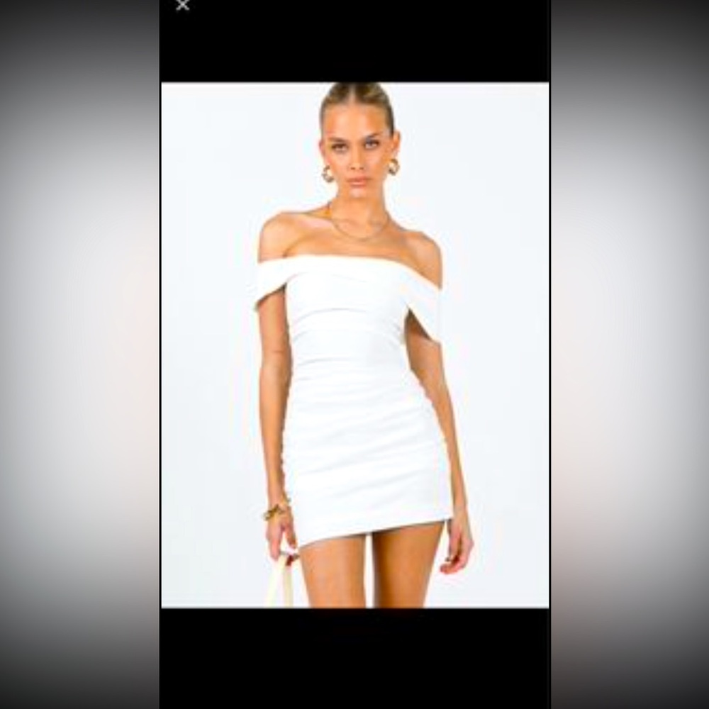 White dress princess Polly new